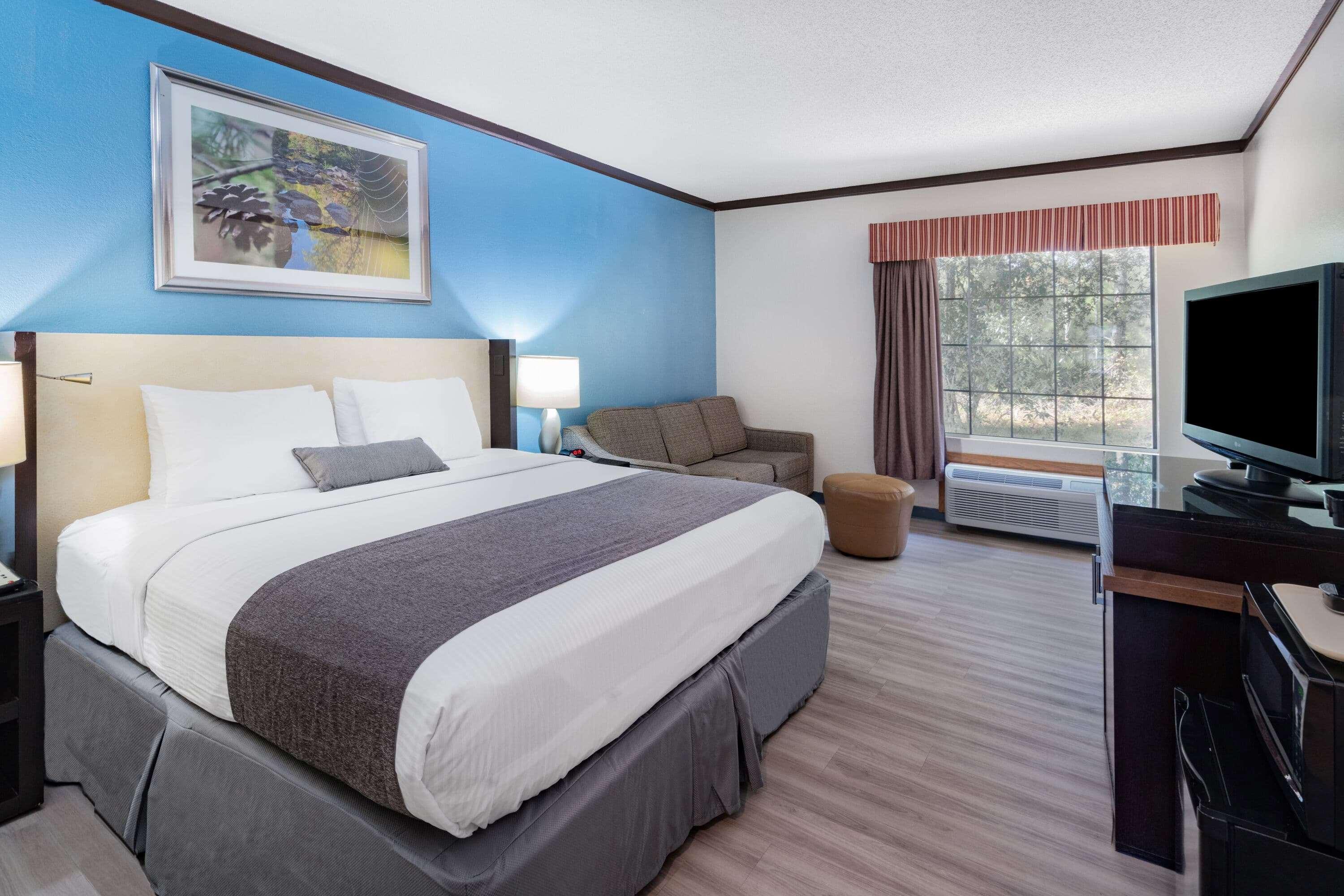 Baymont By Wyndham Hinesville Fort Stewart Area Exterior foto