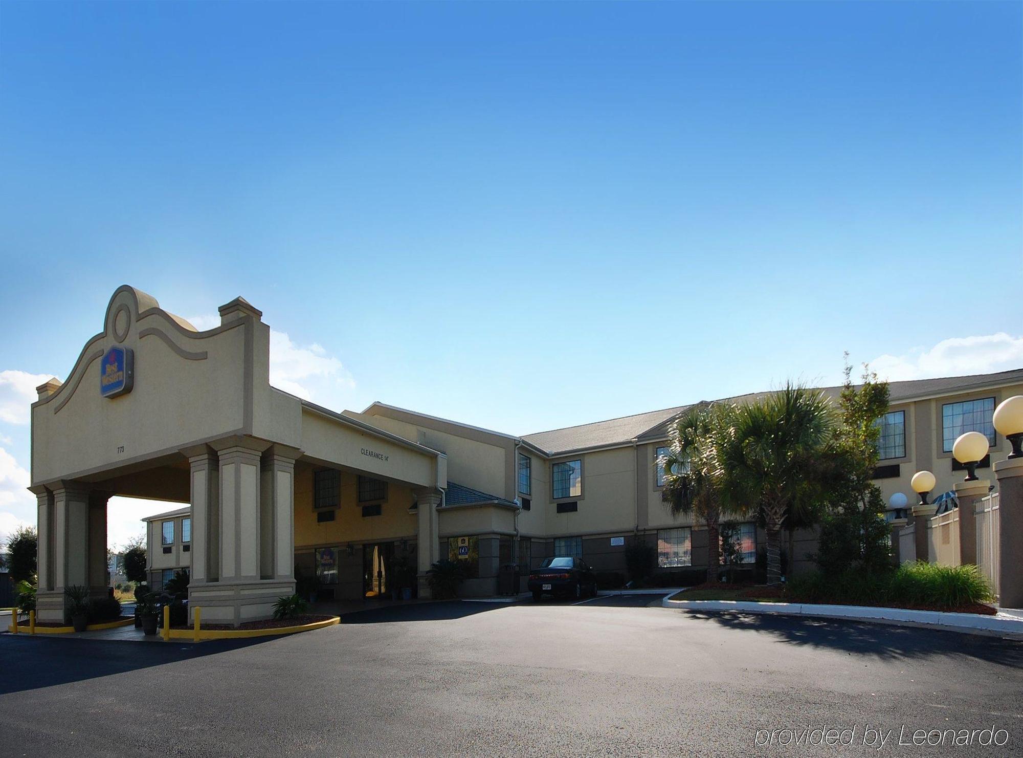 Baymont By Wyndham Hinesville Fort Stewart Area Exterior foto