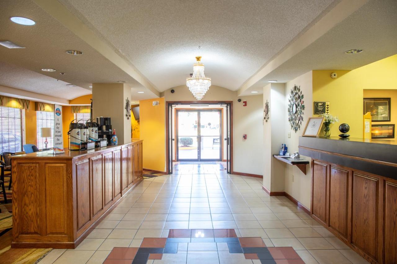 Baymont By Wyndham Hinesville Fort Stewart Area Exterior foto
